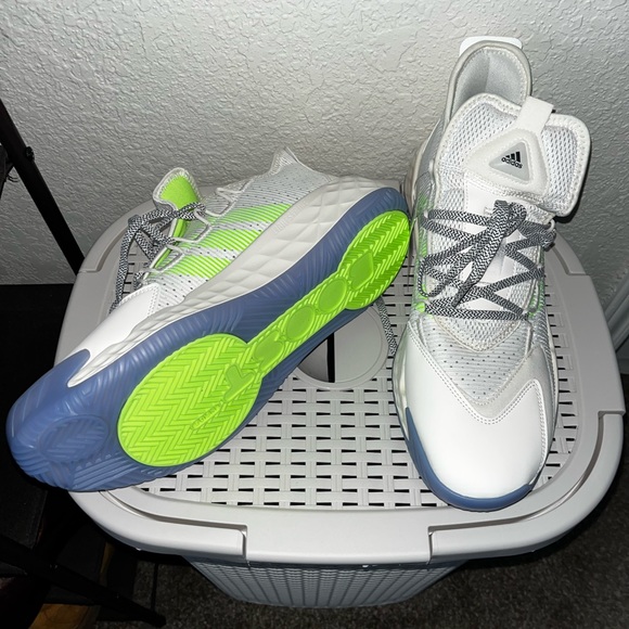 Men’s ADIDAS pro boost low size 13 - Picture 1 of 3